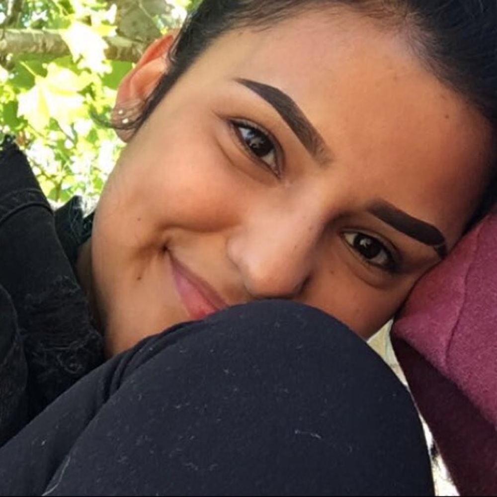 Meet your Posher, Arielle